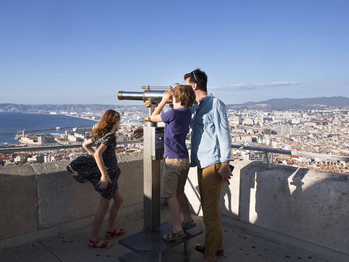 QUOI VISITER MARSEILLE intelligence overview