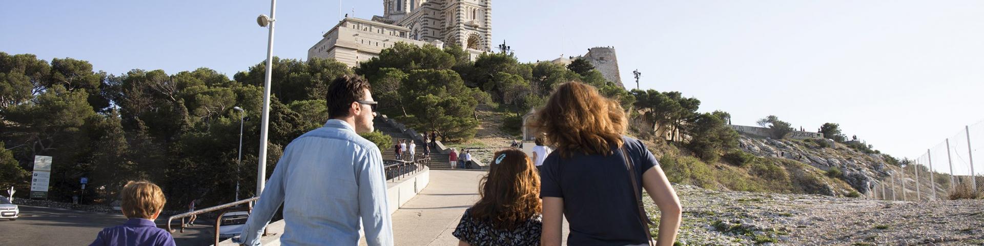 marseille with family