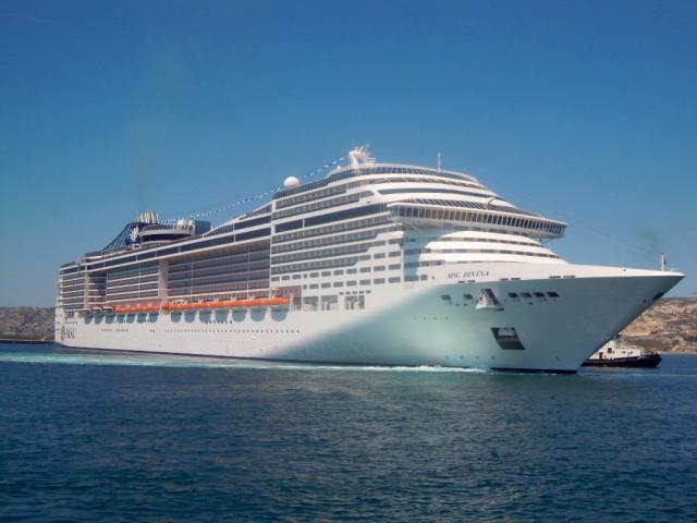 bateau de croisière MSC à Marseille