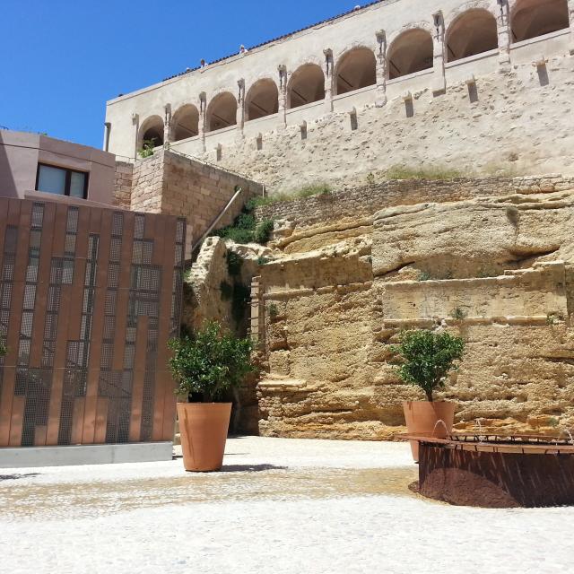 Mucem à Marseille, Fort St Jean, cpours de la commande