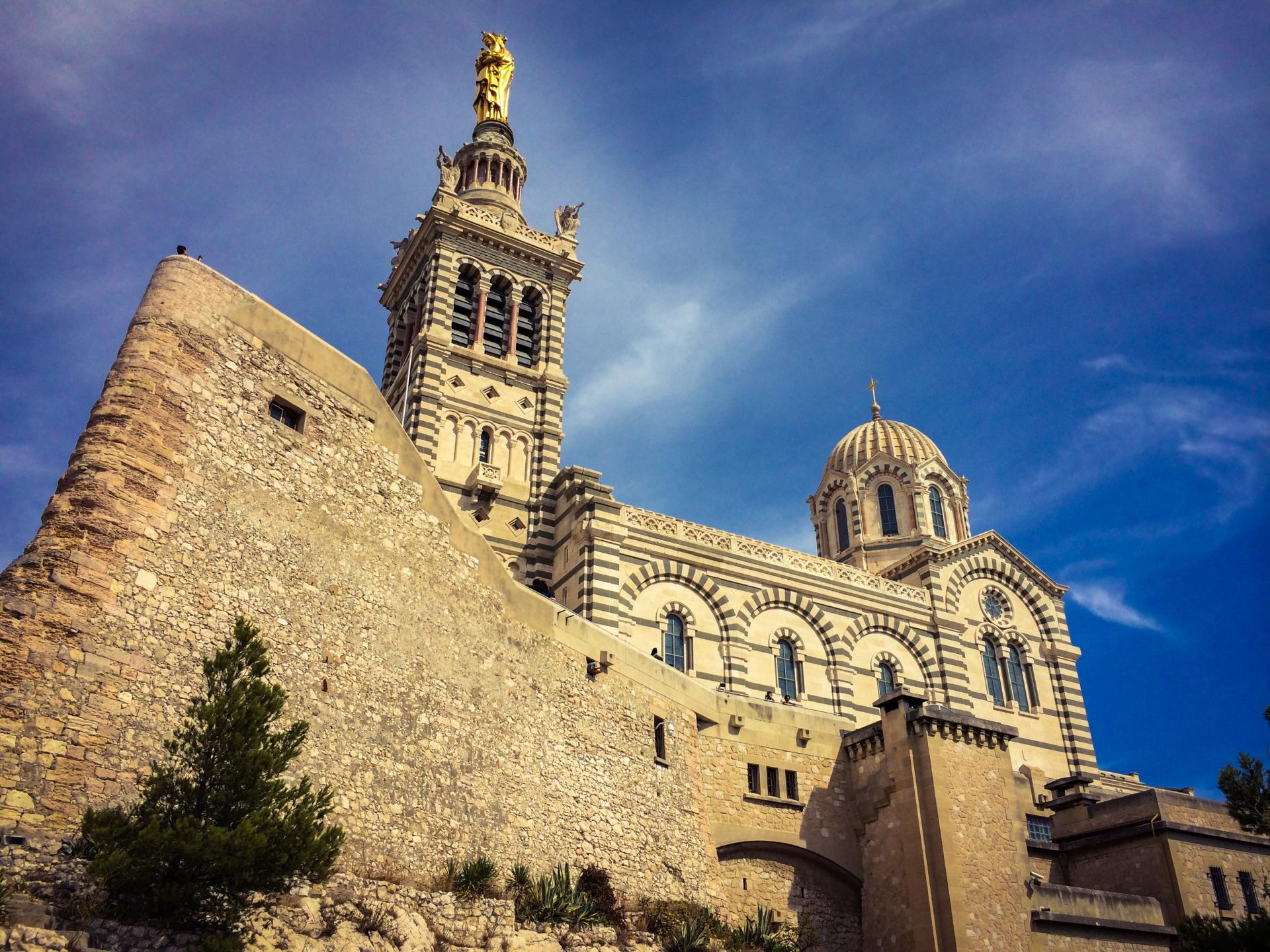 notre dame de la garde tour