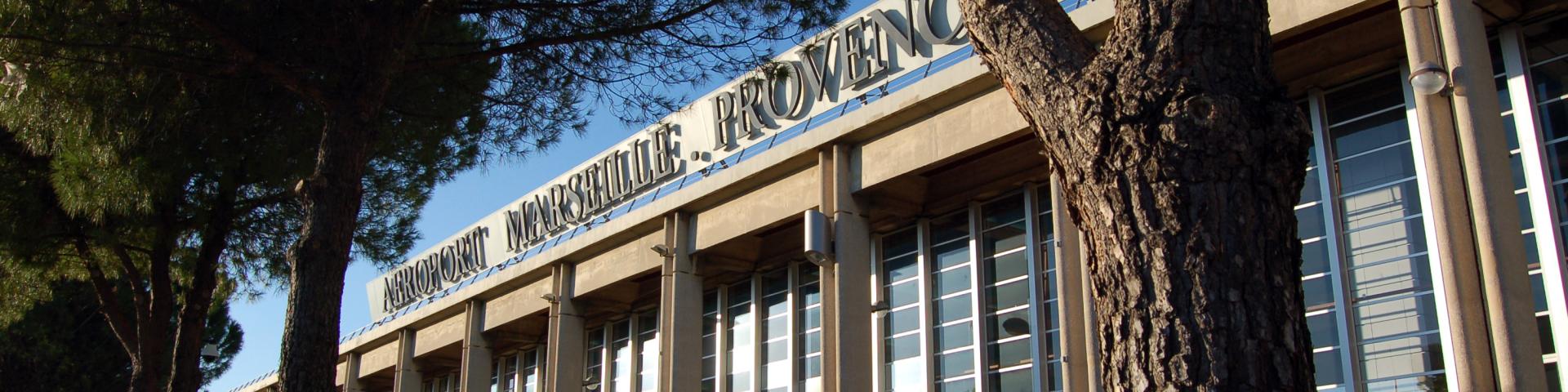 Parvis de l'Aéroport Marseille Provence