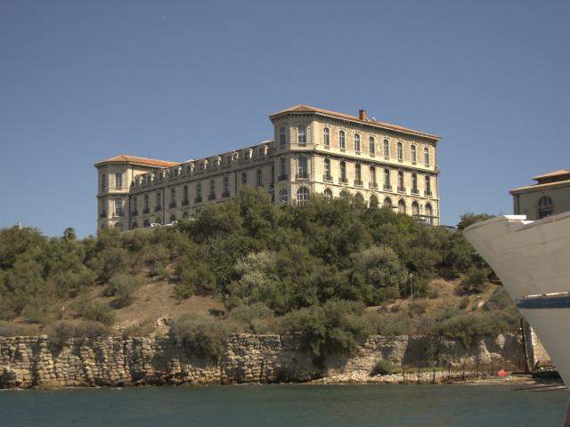 Palais du Pharo à Marseille vu depuis la mer