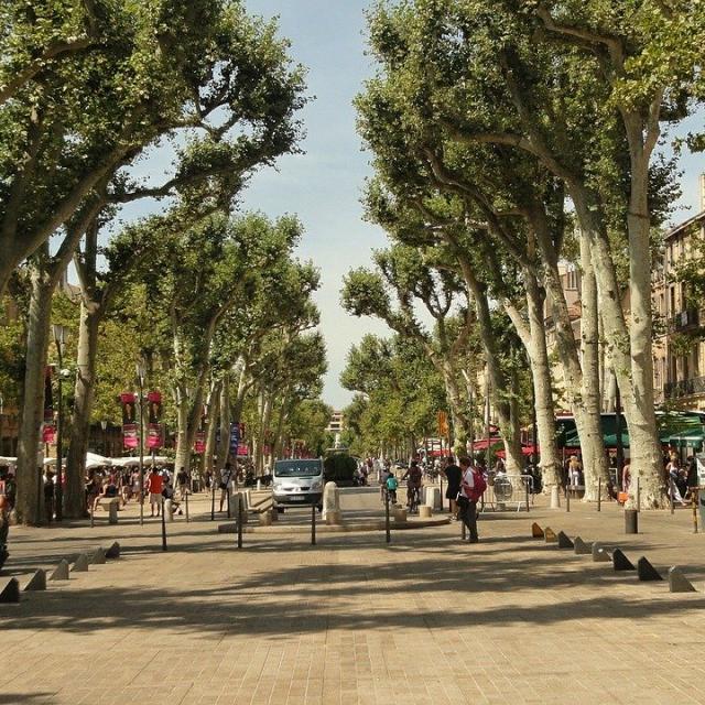 Cours Mirabeau à Aix En Provence