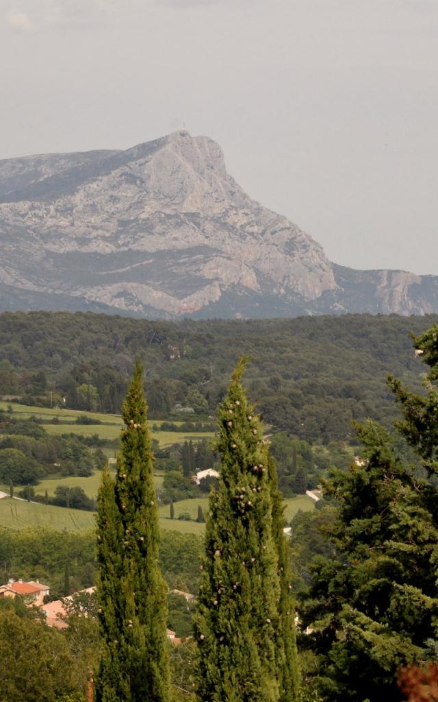 paysages-aix-en-provence-ste-victoireorythys-pixabayomtcm.jpg