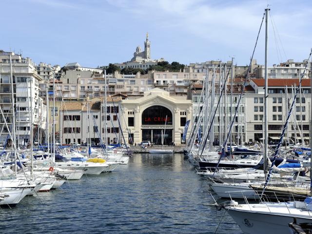 Theatre La Criée et vieux-port à Marseille