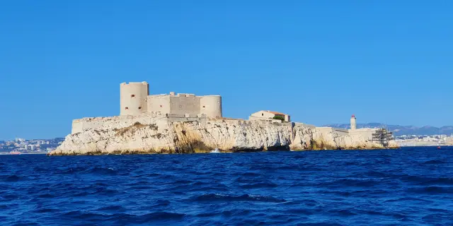 Chateau d'If seen from the sea
