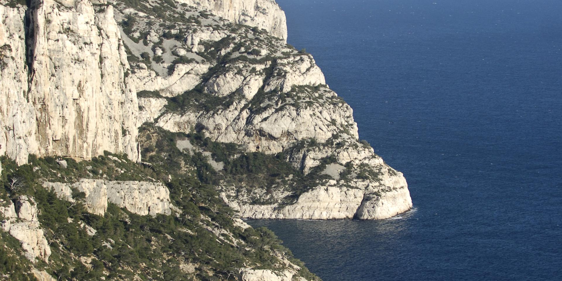 Vue sur la côte et les calanques de Marseille