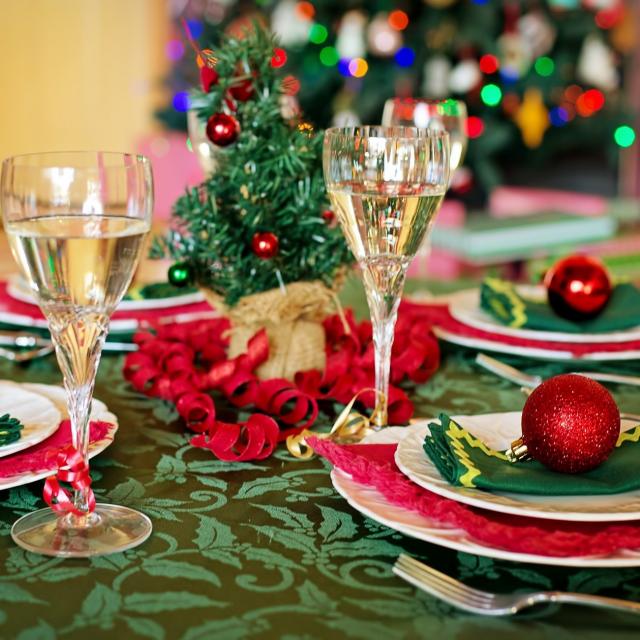 Table De Noël décorée