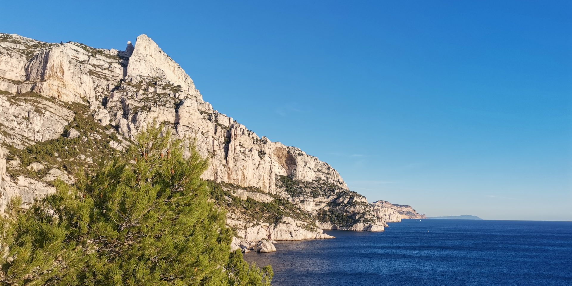 Sentier de randonnée entre Morgiou et Sugiton