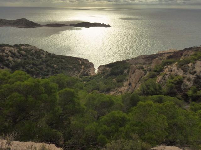 Vue sur la calanque De La Mounine