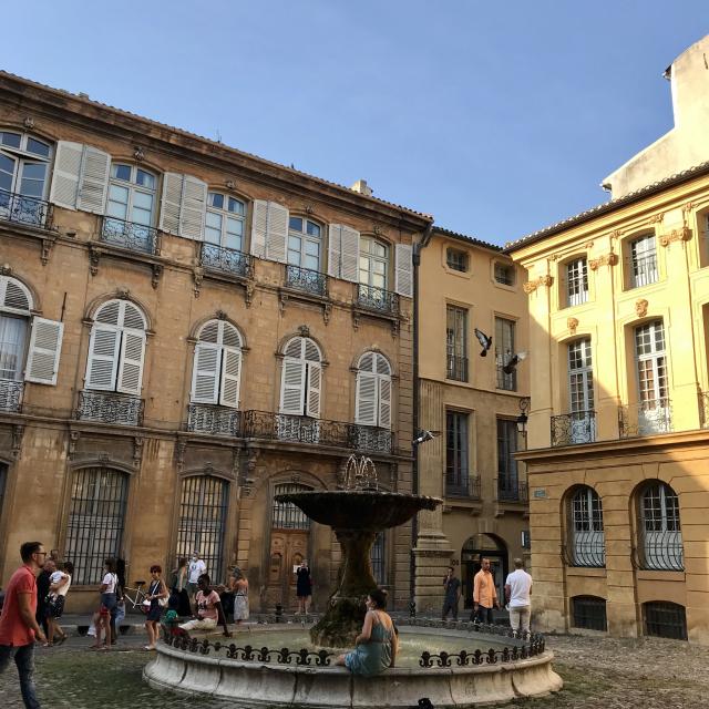 Place d'albertas à Aix en Provence