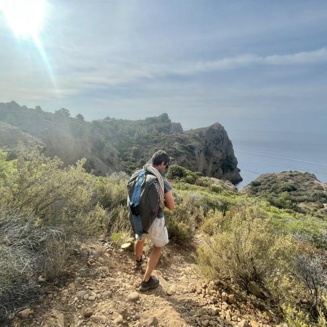 Grimpeur dans les calanques