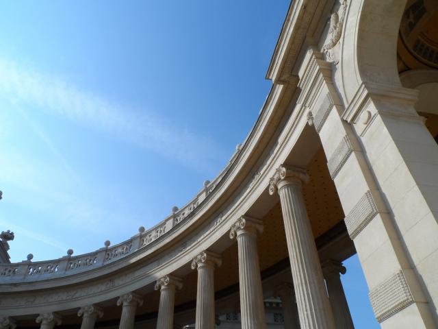 colonnes du palais longchamp
