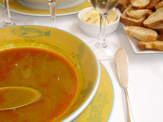 bouillabaisse-bouillon-miramr-otcm-e1641992369746.jpg