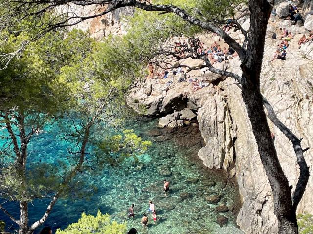 Calanque De Sugiton