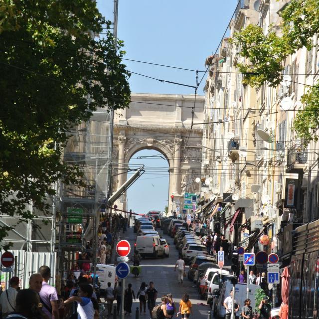 Porte D'aix vue depuis Belsunce