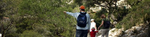 Calanques, Promeneurs©obj.imagesotcm