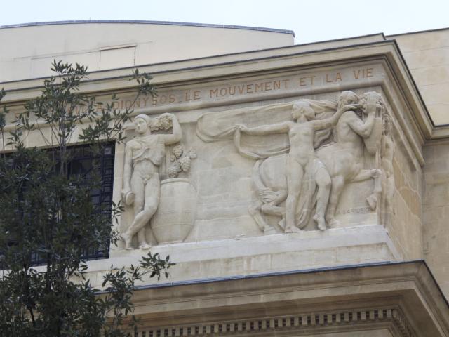 Sculptures sur l'Opéra de Marseille