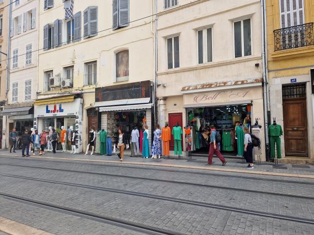 Rue-de-Rome-magasins-WG-OTLCM-4.jpg
