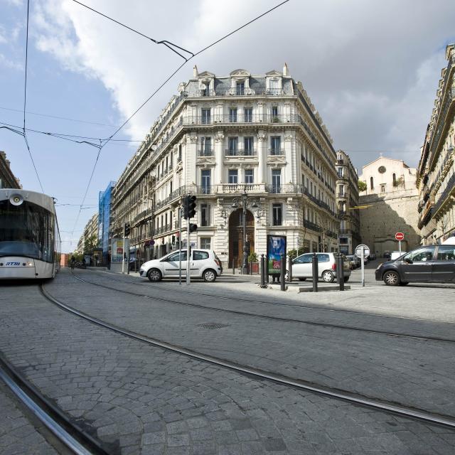 Rue De La République, Place Sadi Carnot©micalefotcm