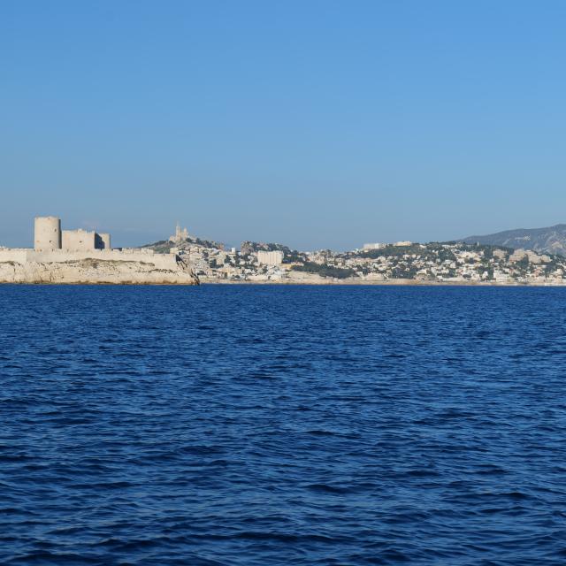 Vue de Marseille par la mer
