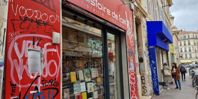 Devanture librairie L'Histoire de l'Oeil