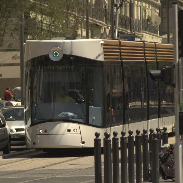 Tramway, Rue République