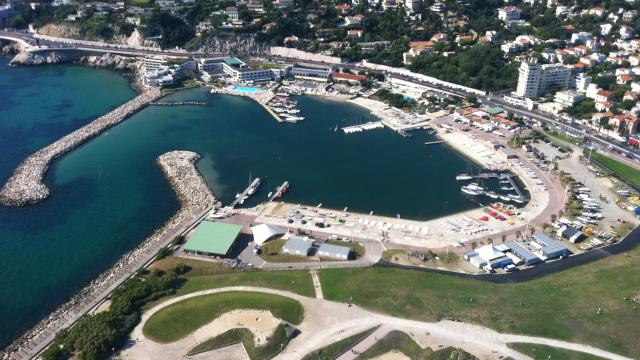 Corniche Kennedy, Roucas nautical base©vvOTCM