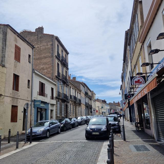 Rue du quartier de Saint-Barnabé