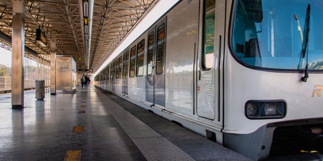 Metro sur le quai