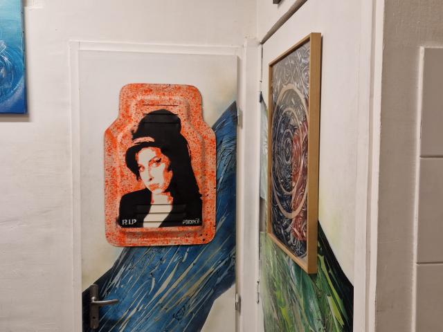 Oeuvre Amy Winehouse Galerie La Poassonnerie