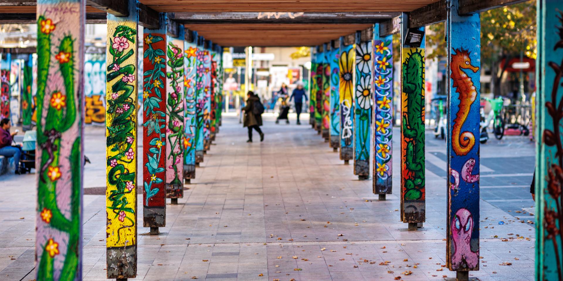 Cours Julien, street art