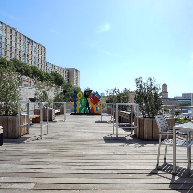 Musee Regards De Provence Terrasse@joyanaotcm 35