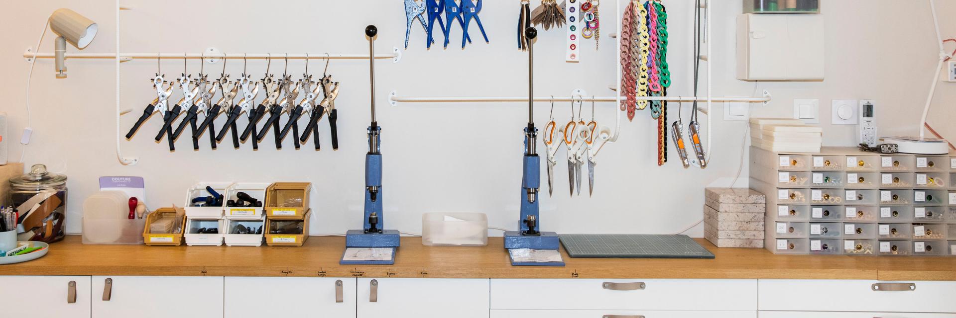 Atelier Pigeon coq Fabrication Maroquinerie