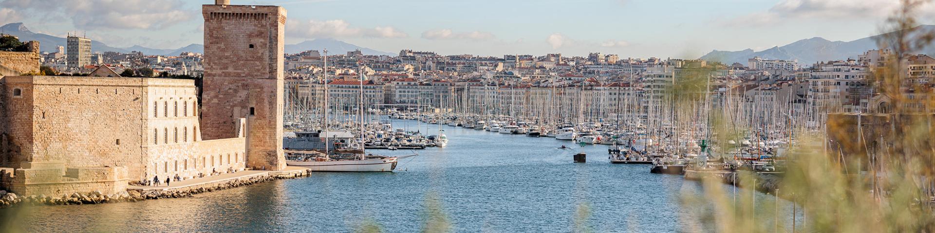 Vieux Port vue depuis le jardin du pharo