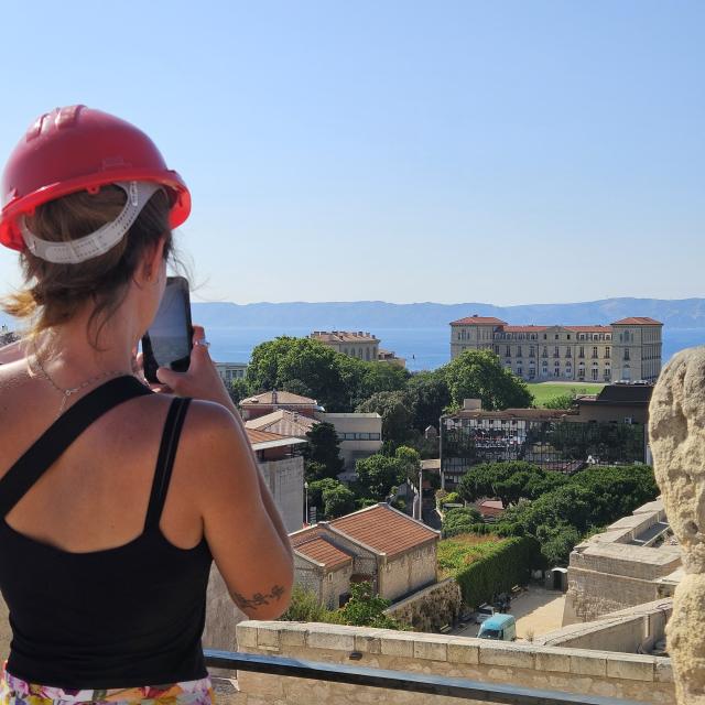 Vue depuis la Citadelle De Marseille sur le pharo
