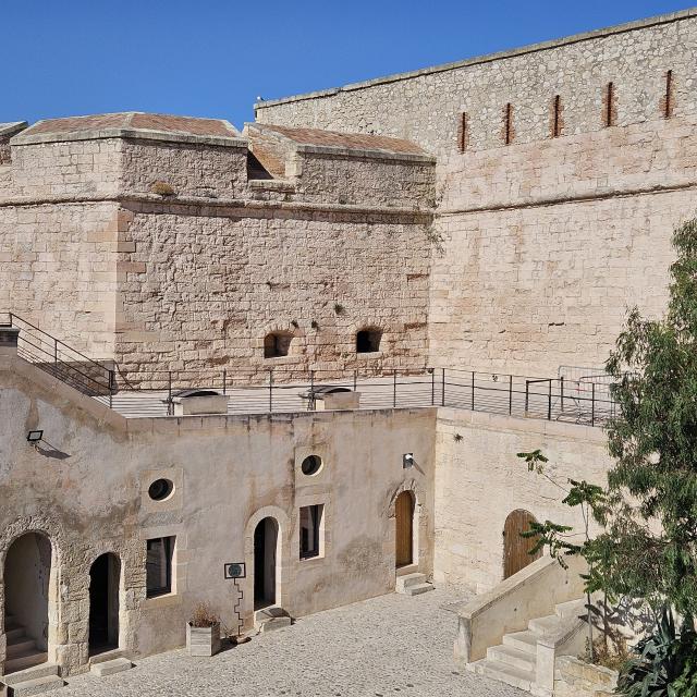 Citadelle De Marseille, remparts