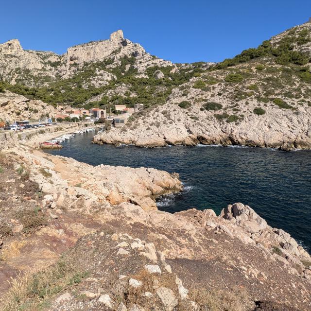 Depollution Mise En Securite Littoral Callelongue Et Environs Traces Des Scories Et Autres Terres Pollueeshk 11