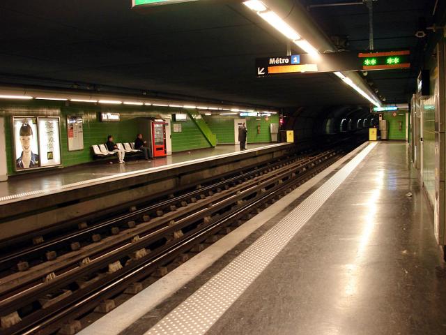 Metro Timone Marseille