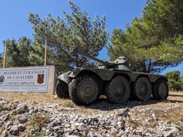 Entree Camp Militaire Carpiagne Depuis Carnoux