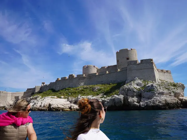 Monte Cristo Tour A Pied Et En Mer Tgotlcm 38 1